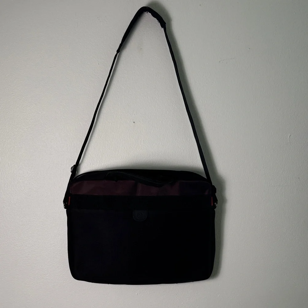 Swiss Gear Stylish Black and Maroon Men's Messenger Crossbody‎ Laptop Bag